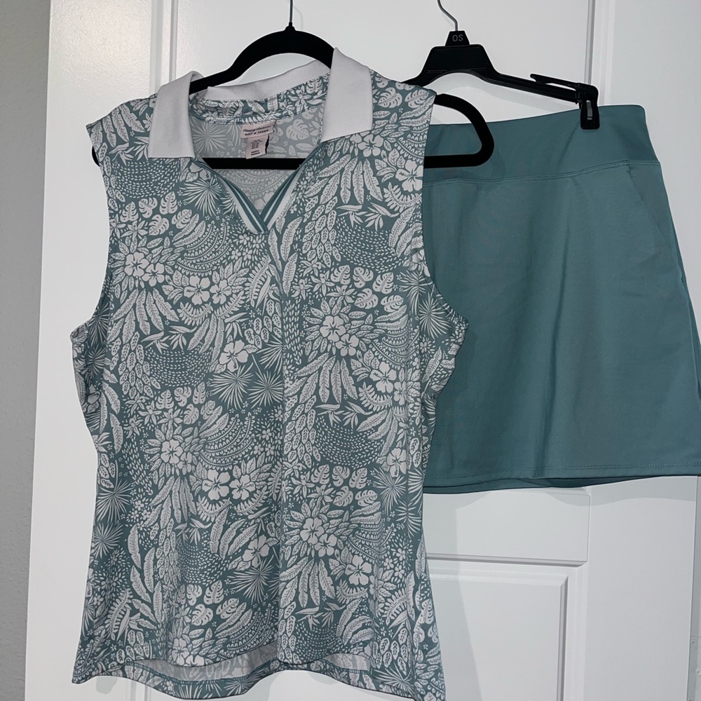 Floral Patterned Sleeveless Top - Green and White